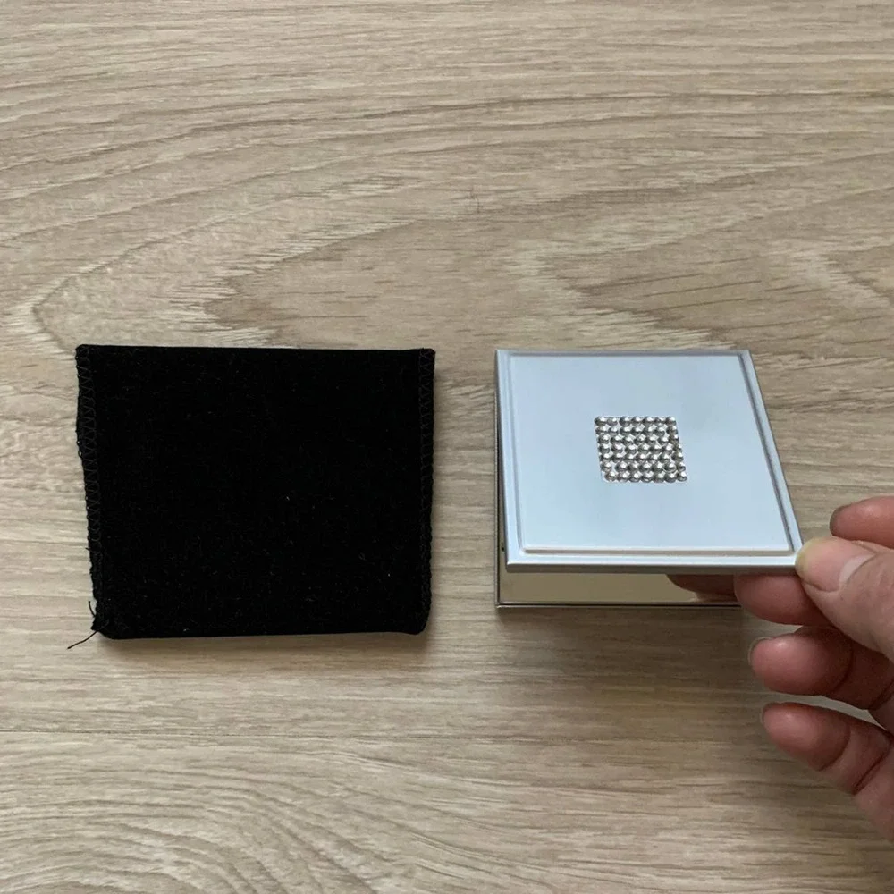 Crystal compact square mirror